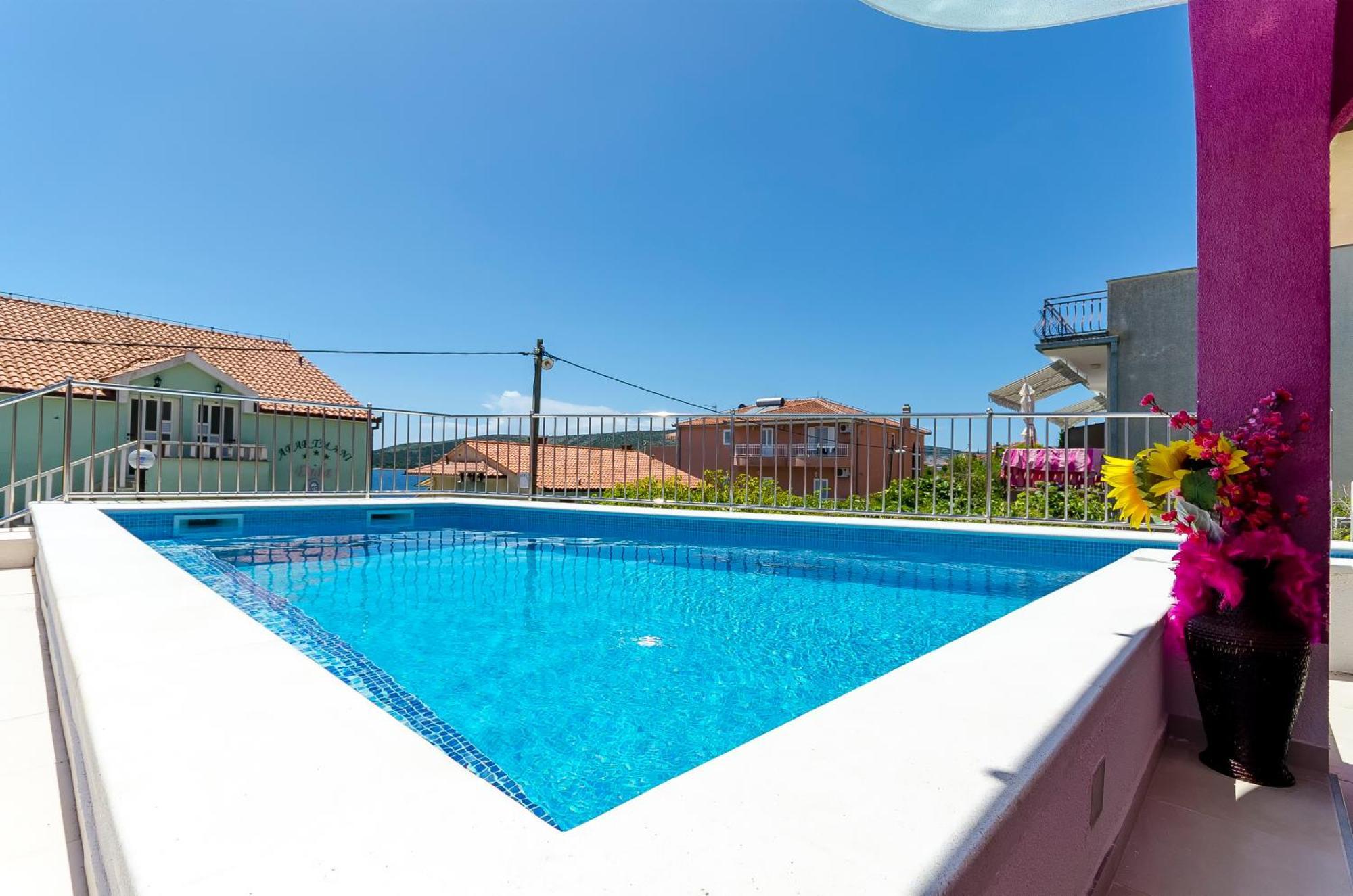 Villa Pinky And Superior Trogir Сегет-Враница Экстерьер фото